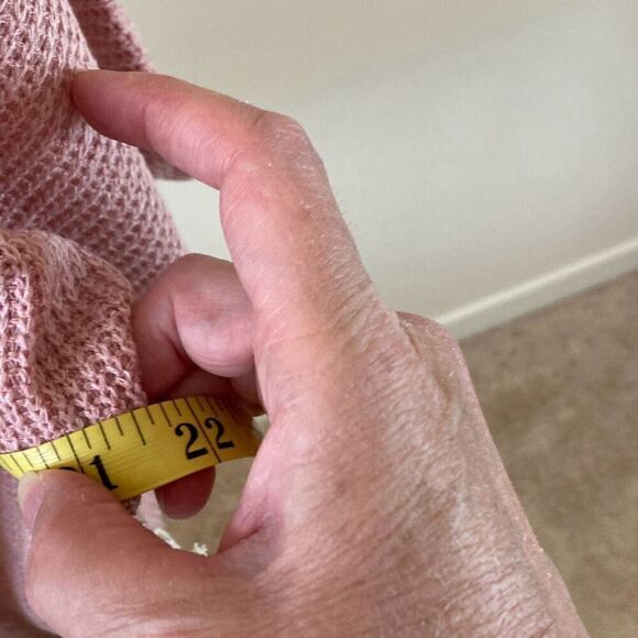 Lumiere Lightweight Cropped Sweater Size large (M8) - Picture 6 of 7